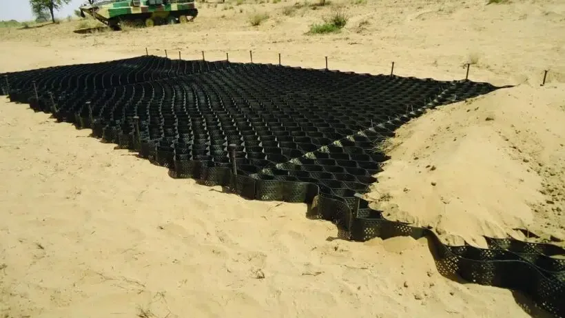 geocell-armoured-tank-820x461.jpg.jpeg